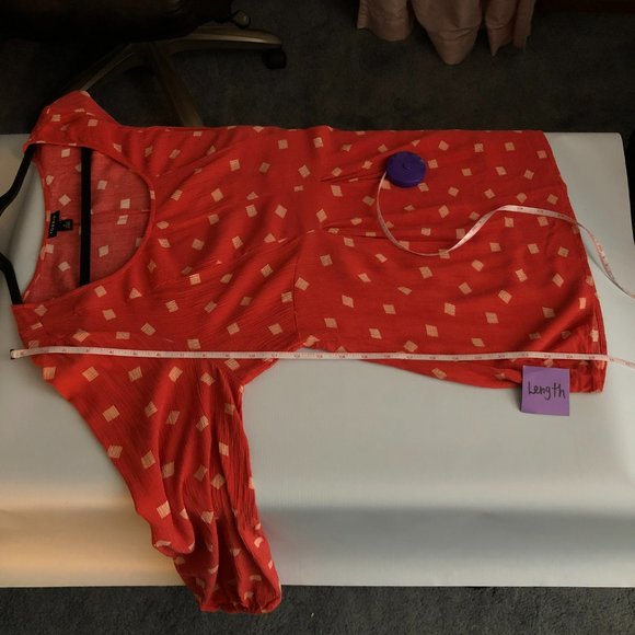 Torrid Cranberry Red Diamond Dots Crinkled Gauze Fit & Flare Top Large Blouse - Picture 9 of 10